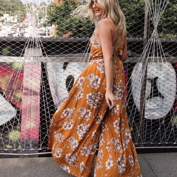 American Threads Jumpsuit - Picture 2 of 4